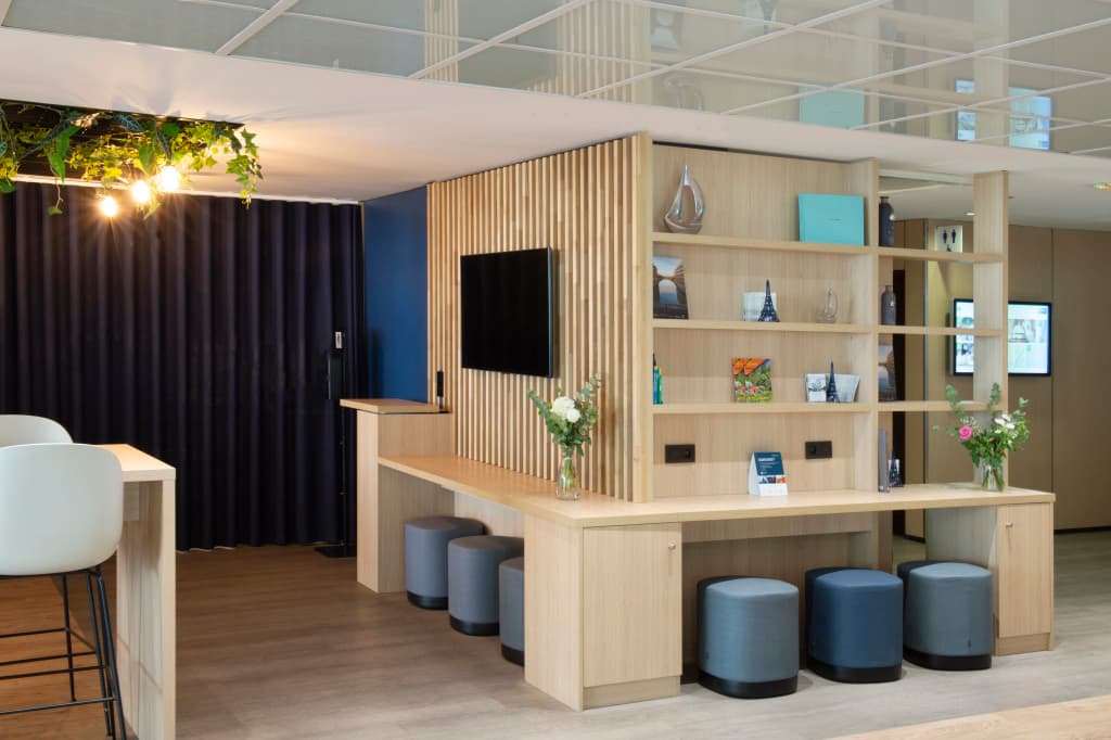 Holiday Inn Express Paris-Canal de la Villette by IHG - Photo 2