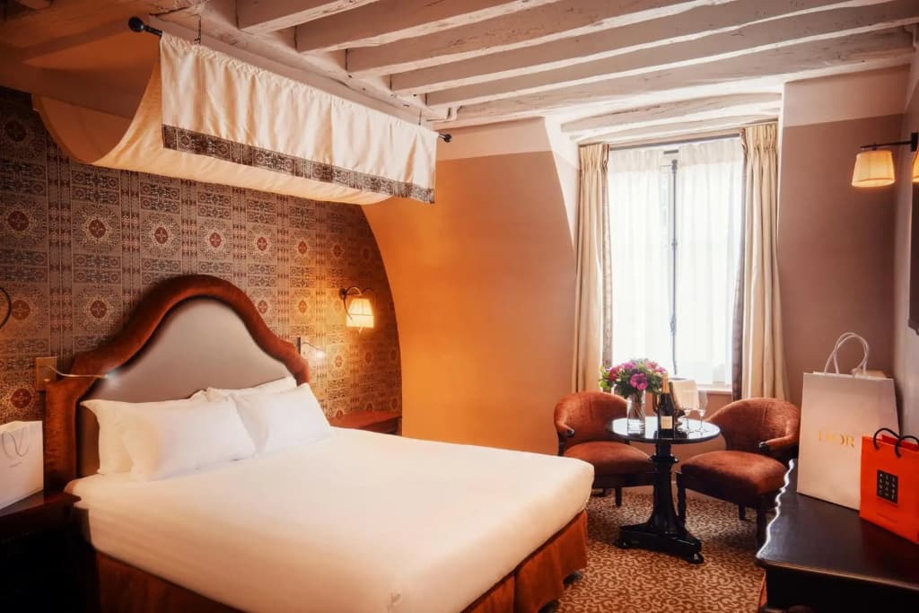 Hotel Odéon Saint Germain - Photo 2