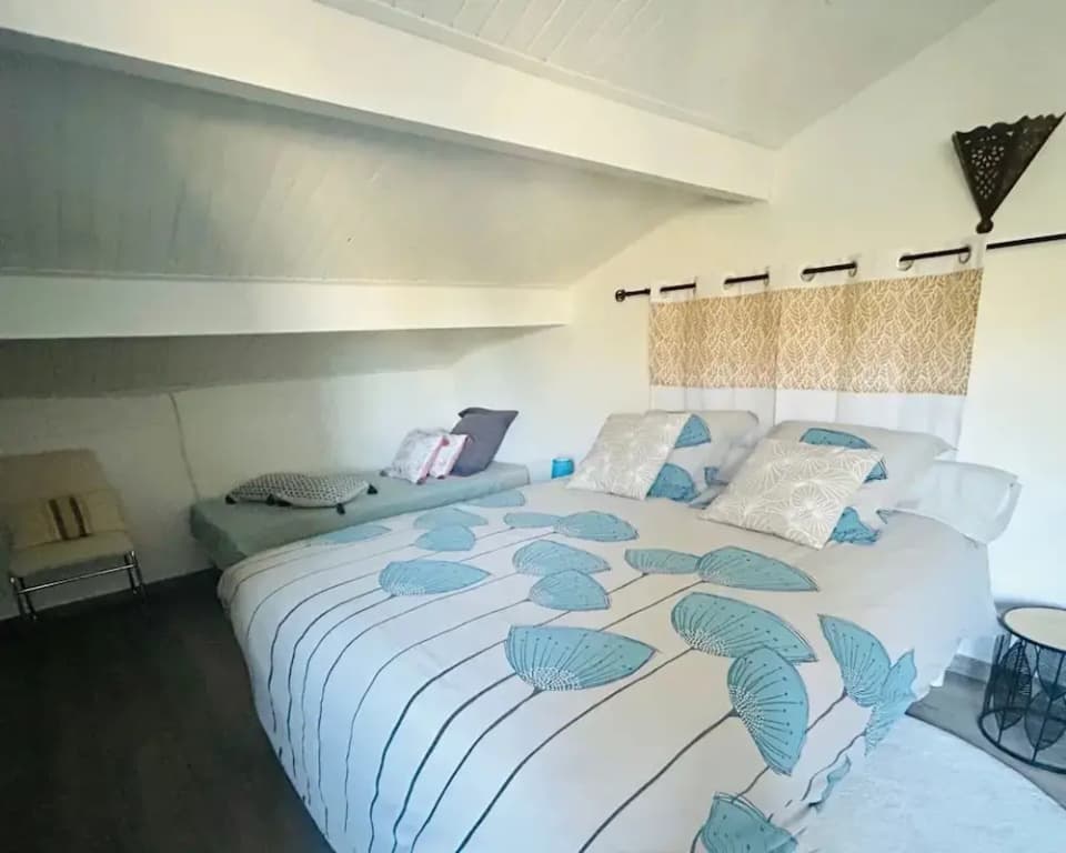 Casa Tib - Photo 1