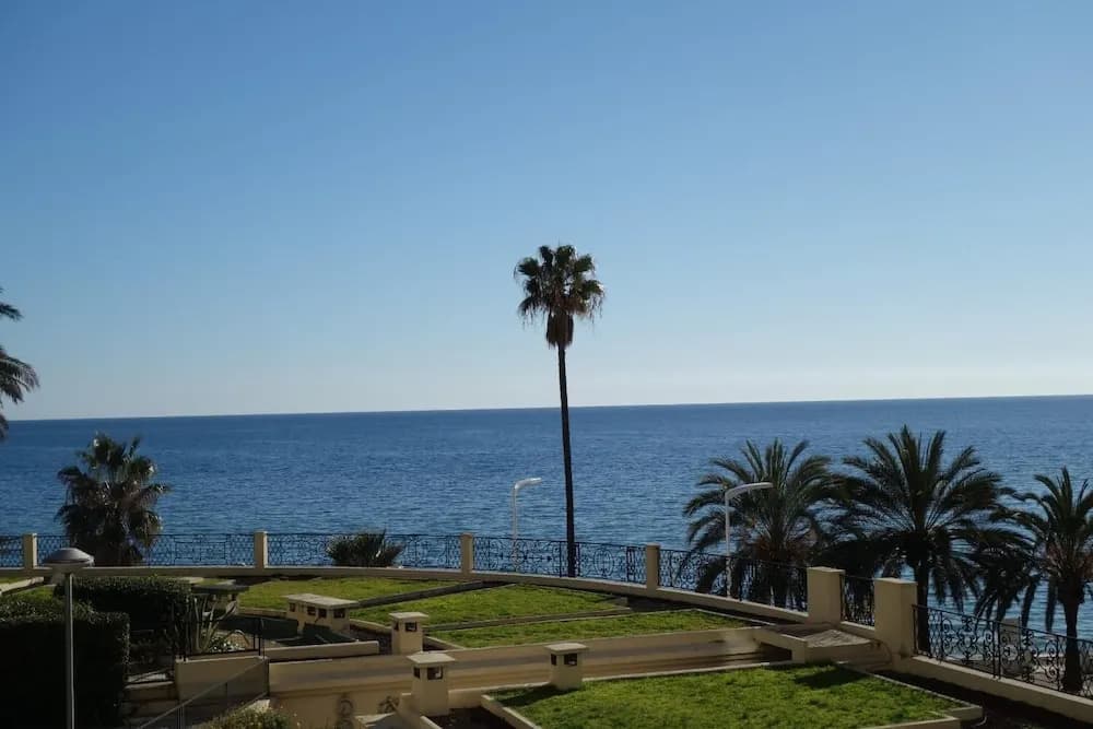 Welcome to Cannes - Rocamare 2 - Miniature 8