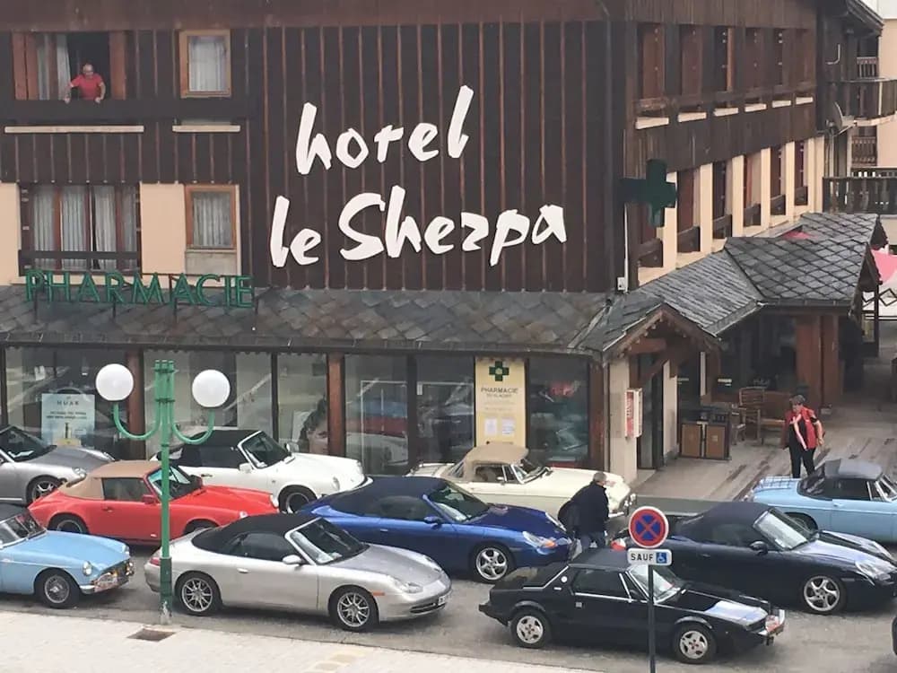 Hotel Le Sherpa - Photo 1