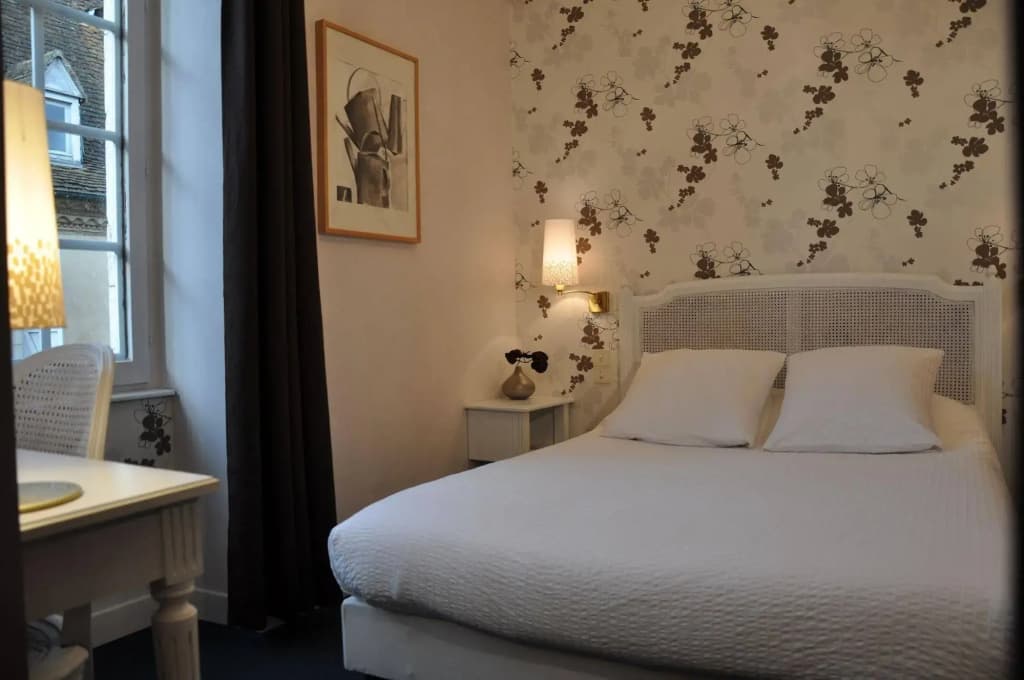 The Originals City, Hôtel La Reine Jeanne, Orthez (Inter-Hotel) - Photo 4