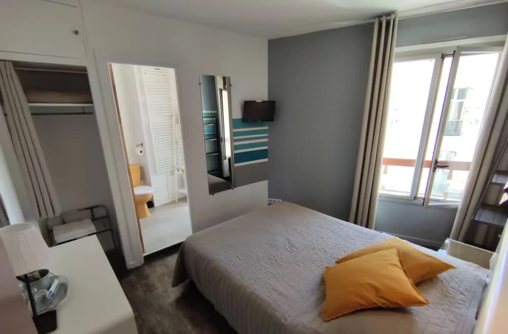 Boutique Hôtel La Victoire - Vence centre - Photo 3