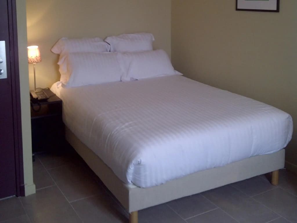 Hôtel Montmartre - Photo 2
