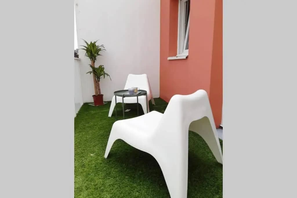 RESIDENCE APPART CENTRE VILLE LORIENT Calme Garage - Photo 4