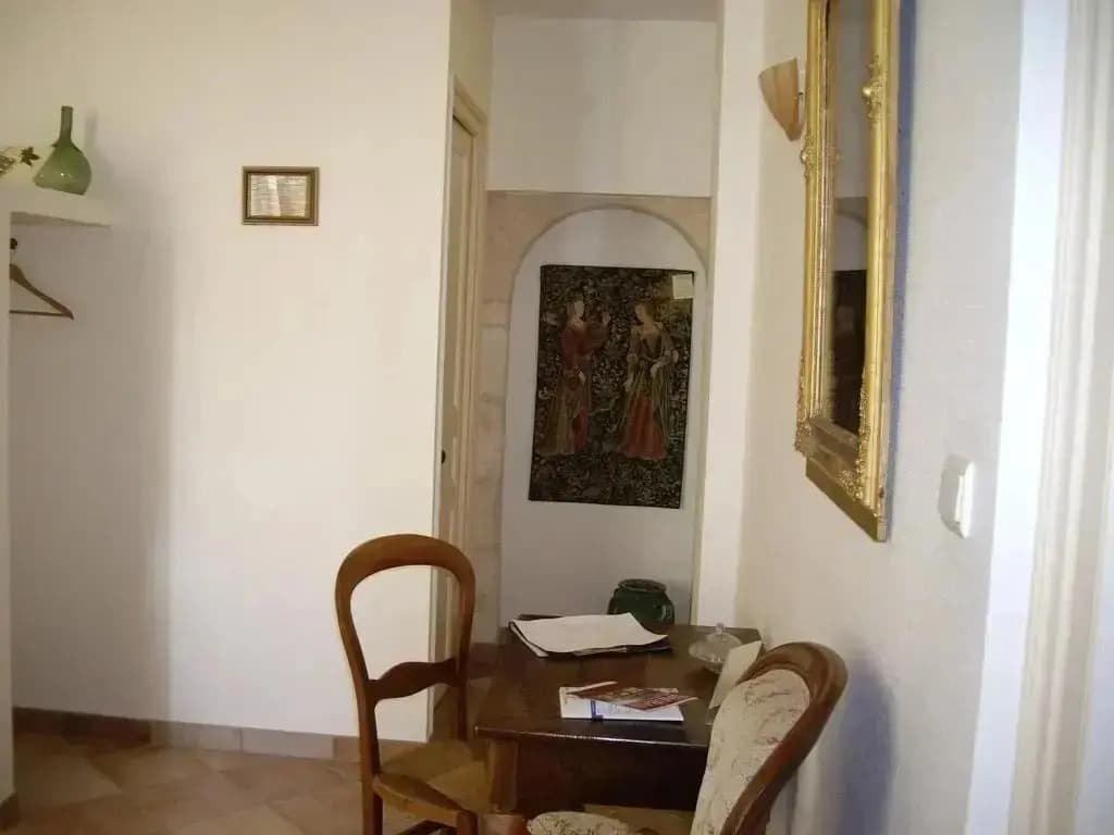 Chateau Les Tours Seguy - Photo 1
