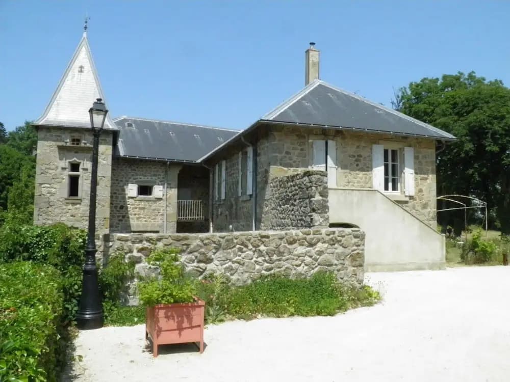 Chateau des Faugs - Photo 1