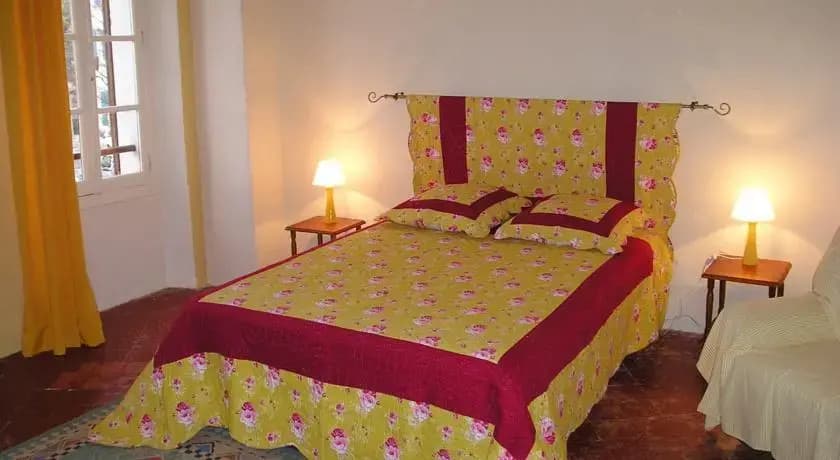 Charming 18th Century Villagehouse - Photo 4