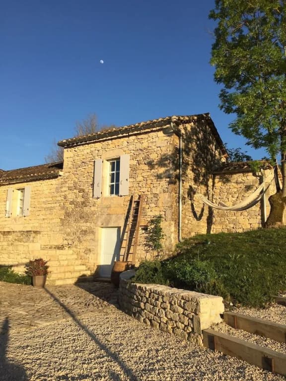 Maison Forte - Photo 1