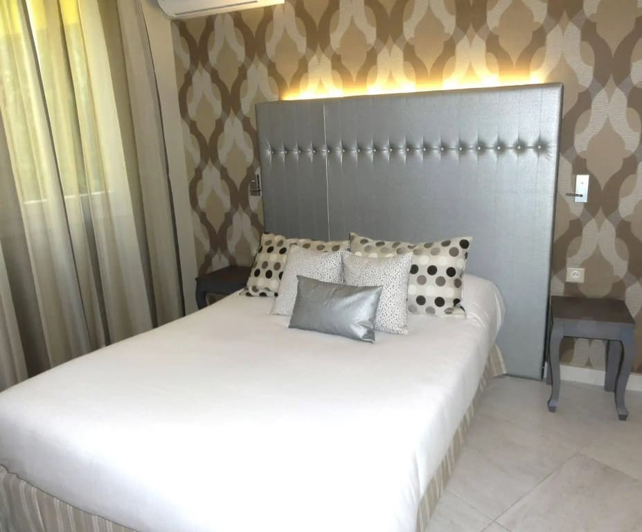 NYX Hotel - Photo 2