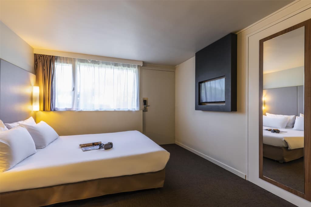 Hotel Campanile STRASBOURG - Lingolsheim - Photo 3