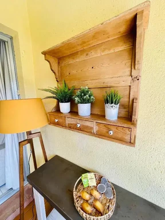 Bel appartement avec mezzanine, vue mer et piscine - Miniature 8