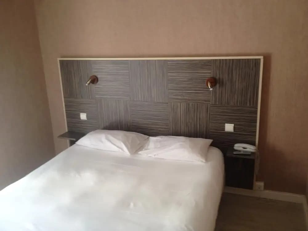 Hotel du Commerce - Photo 4