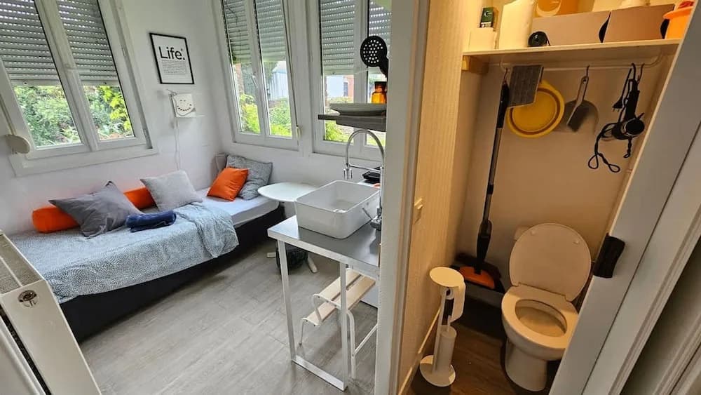 Les Glycines - Studio 9m2 Cosy et Reposant 1p - Miniature 6