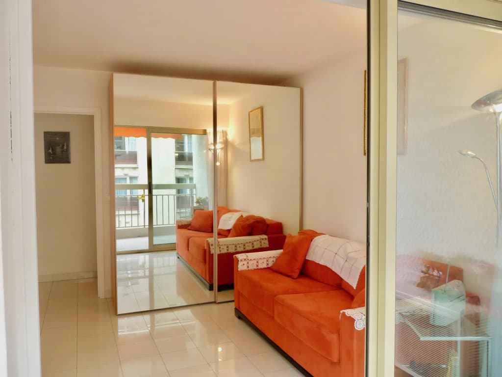One Bedroom Apartment in the Center of Cannes Next to the Carlton a few Meters From the Croisette - 367 - Photo 5