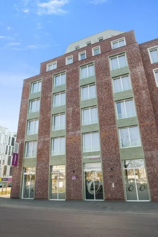 Aparthotel Adagio Access Lille Villeneuve-d'Ascq - Photo 1
