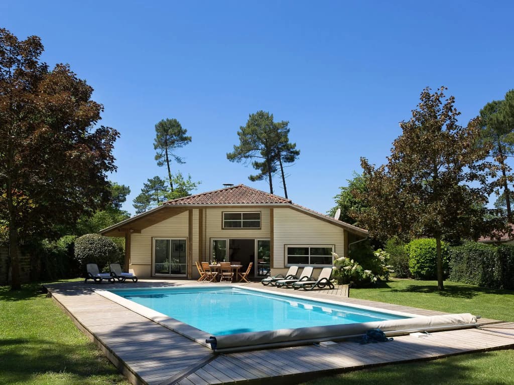 Villa With Large Garden Near Etang de Laprade - Photo 3