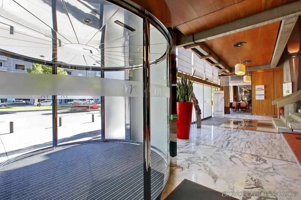 Mercure Grenoble Centre Alpotel - Photo 2