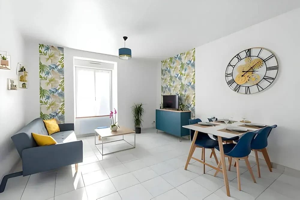 Apartment in Le Mans Near Iconic Circuit - Photo 3