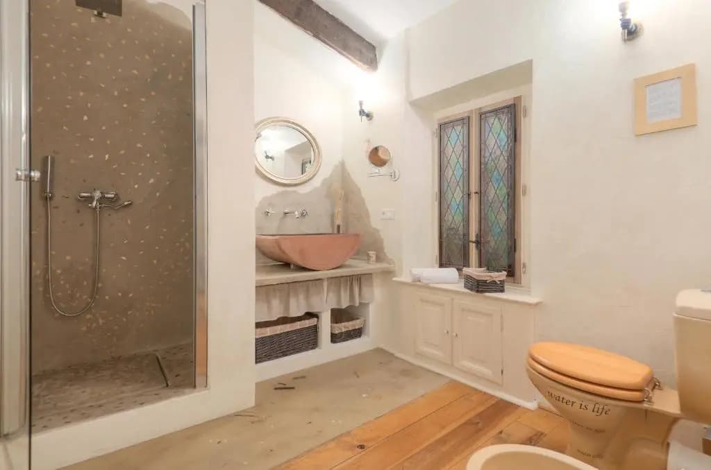 Charming house - Miniature 8