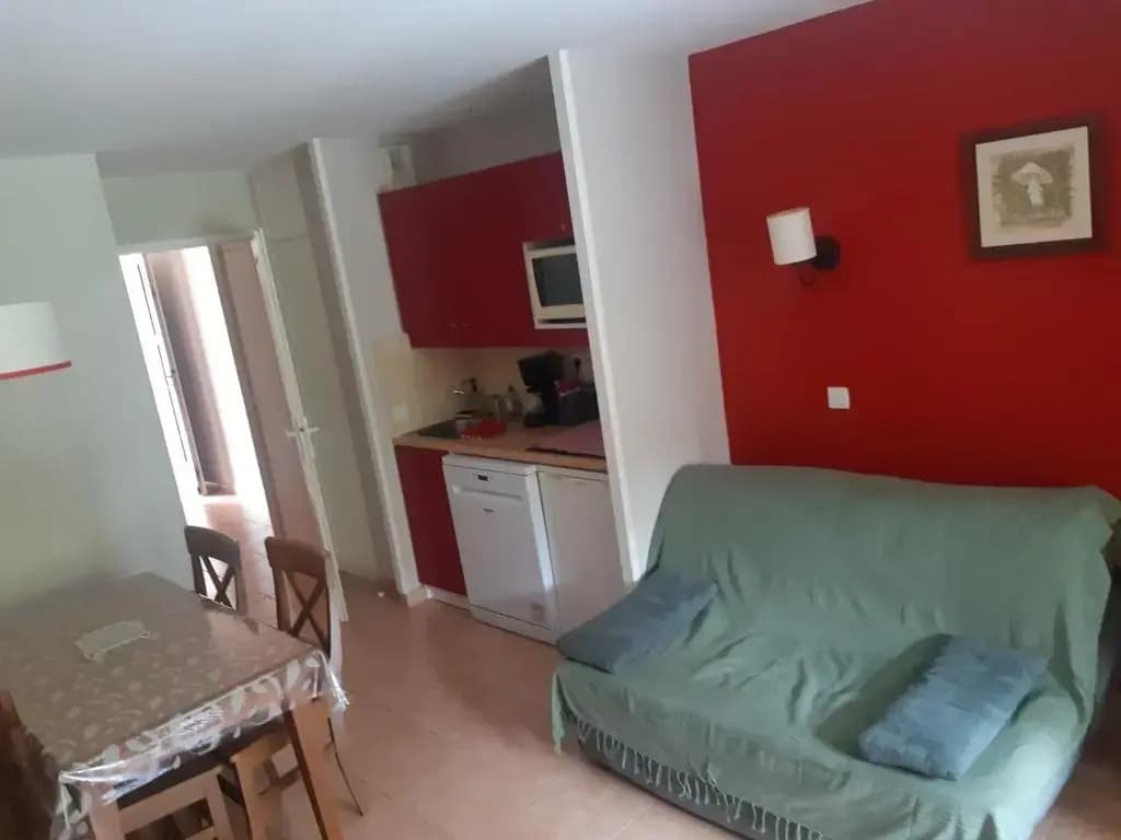 Appartement dans résidence de vacances - Photo 3