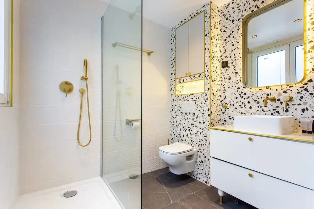 Cosy Apartment - 2br/6p - Canal St Martin - Miniature 8