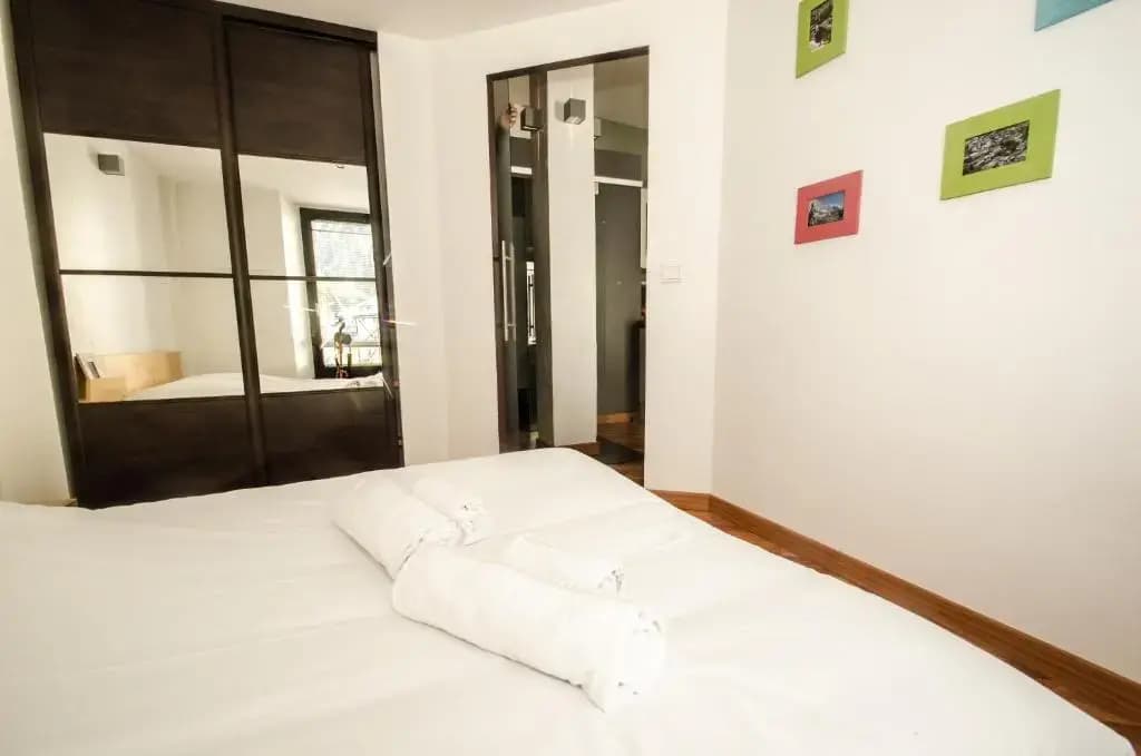 Cocoon - Photo 3