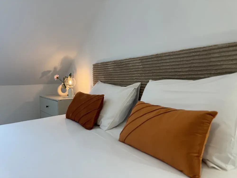 Modern Comfort in the Heart of Le Mans - Photo 1