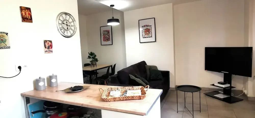 Appartement Nuit tendance à Mâcon - Photo 4