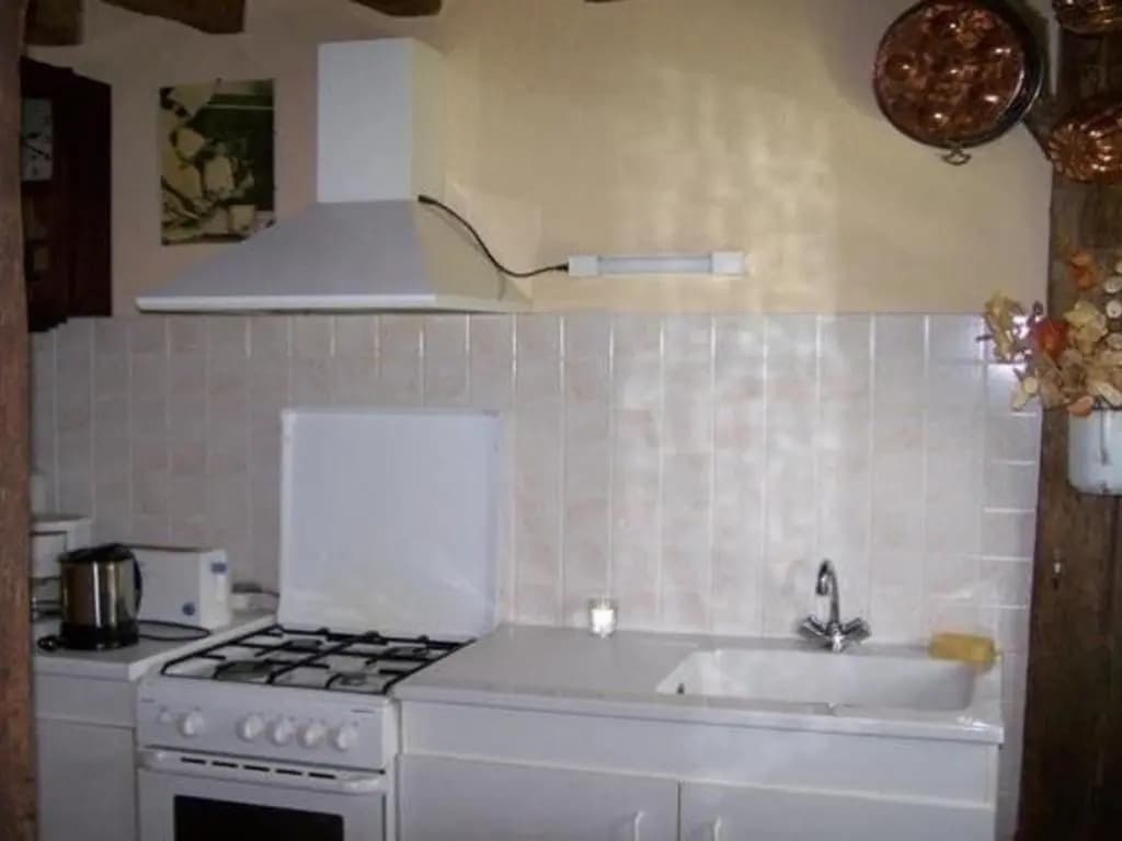 Gîte Moulins-le-Carbonnel, 3 pièces, 6 personnes - FR-1-410-153 - Photo 1