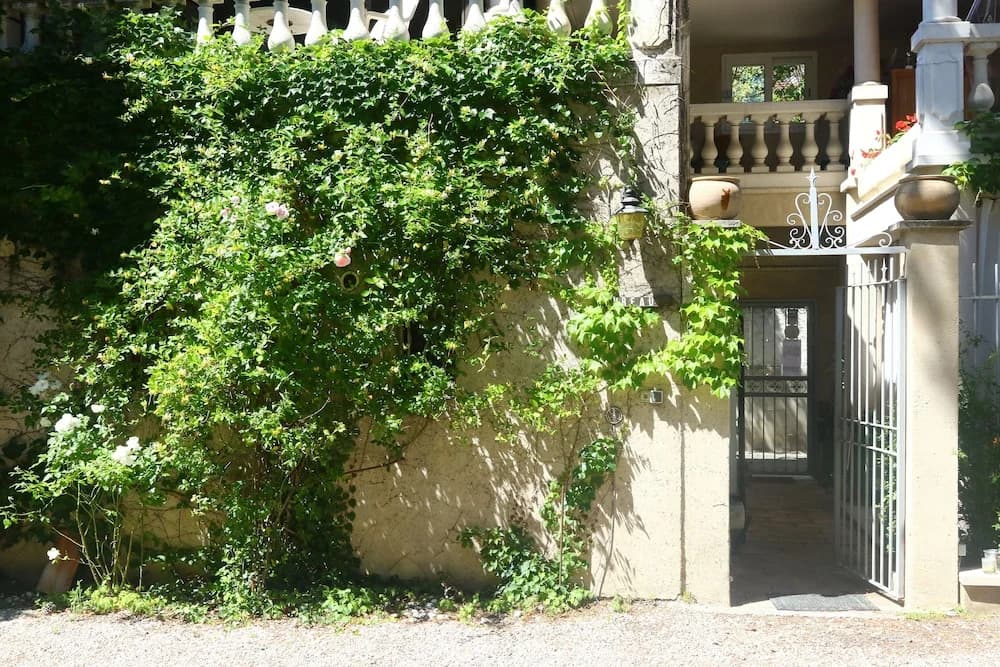 La Madeleine - Photo 1
