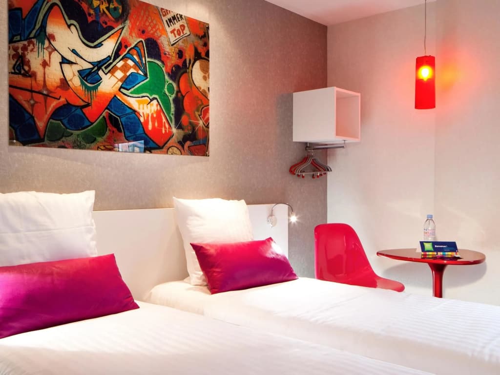ibis Styles Blois Centre Gare - Miniature 6