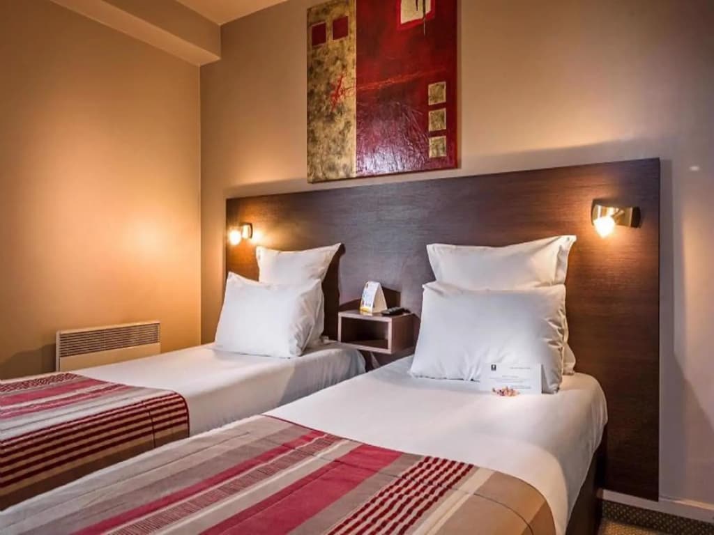 Comfort Hotel Champigny Sur Marne - Miniature 7