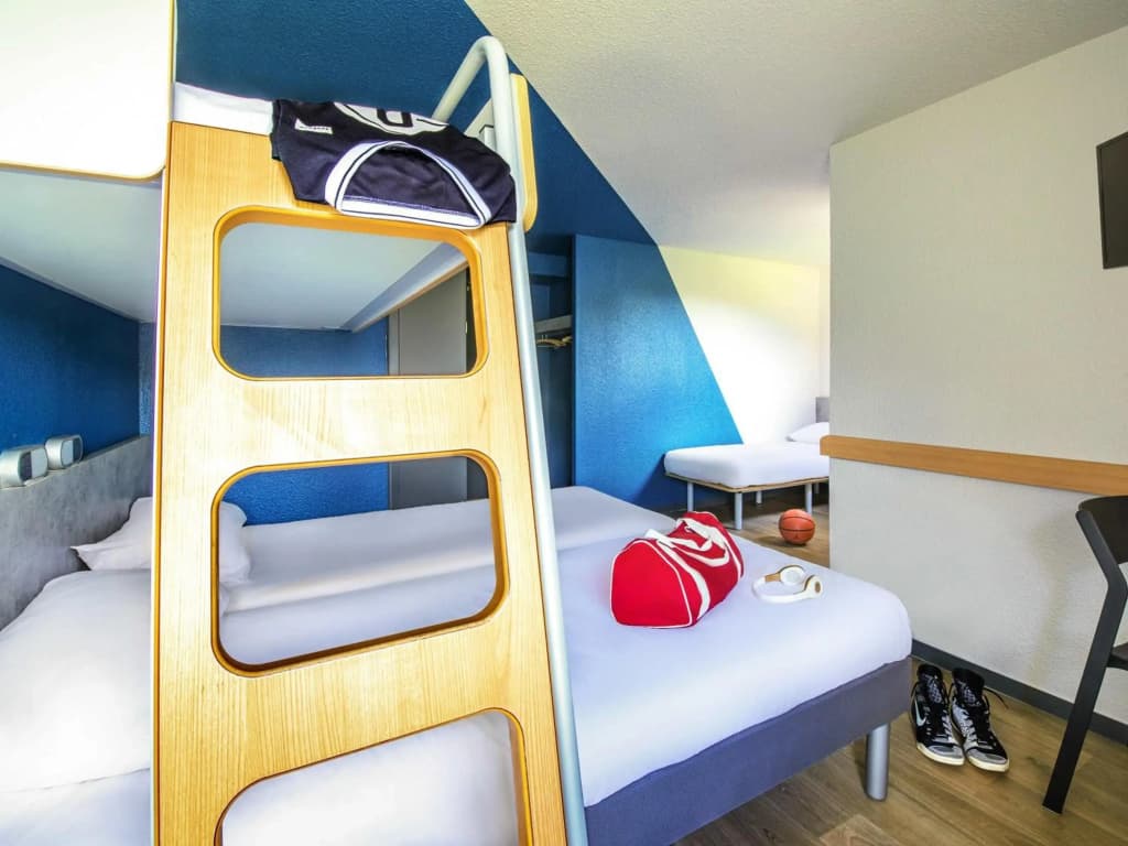 ibis budget Grenoble Voreppe - Photo 4