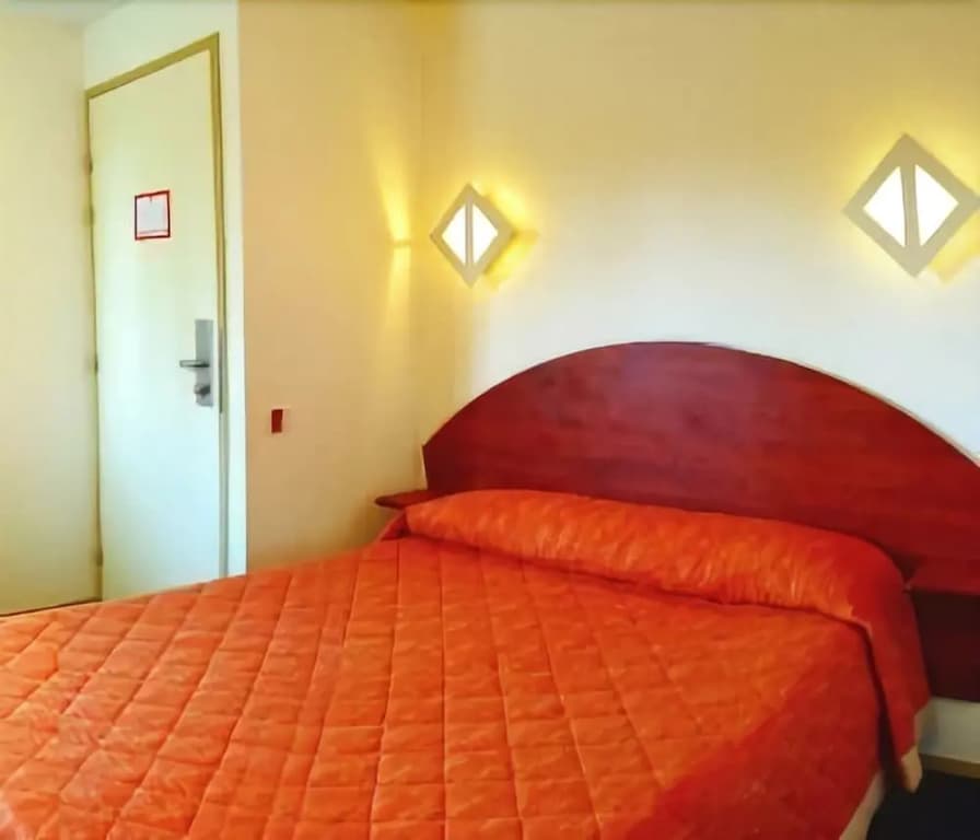 Bonsai Hotel d'Orleans - Photo 2