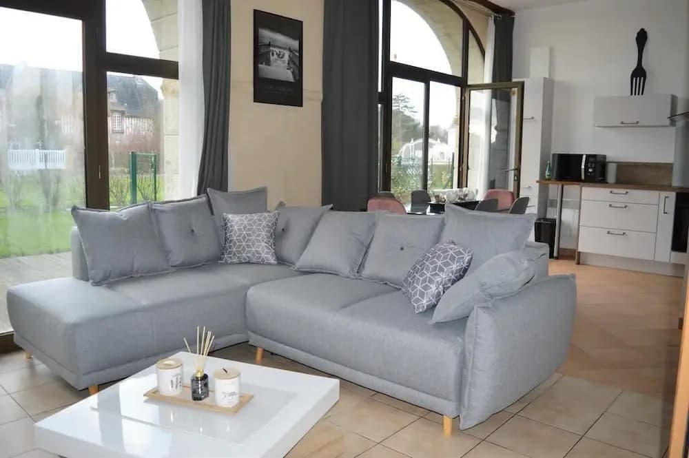 Appartement Lumineux avec Jardin Piscine - Photo 2