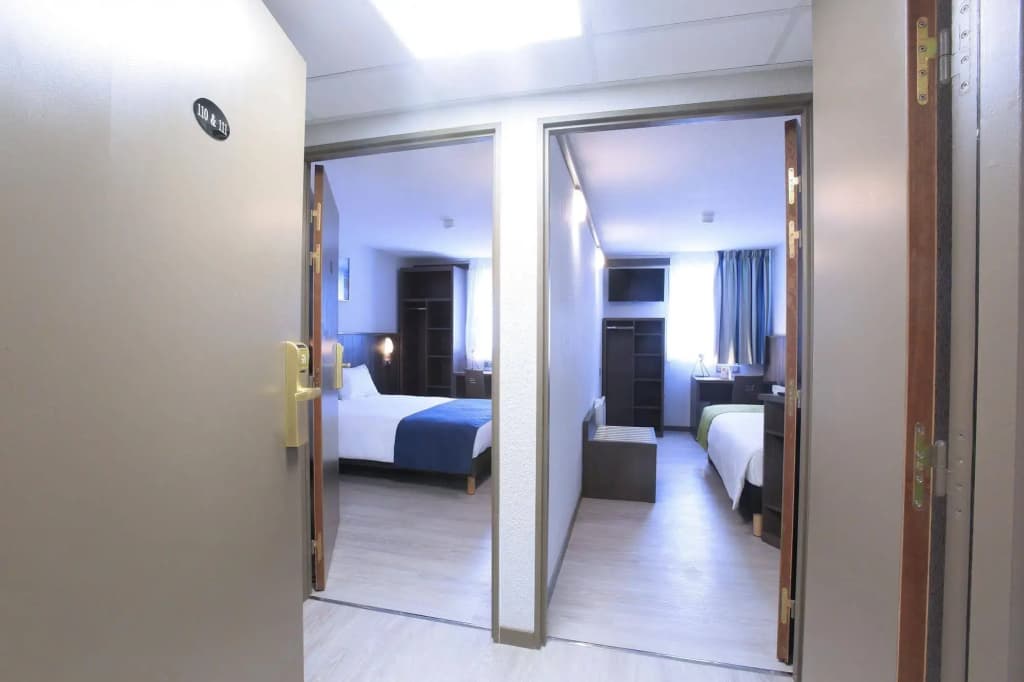 Brit Hotel Calais - Photo 4
