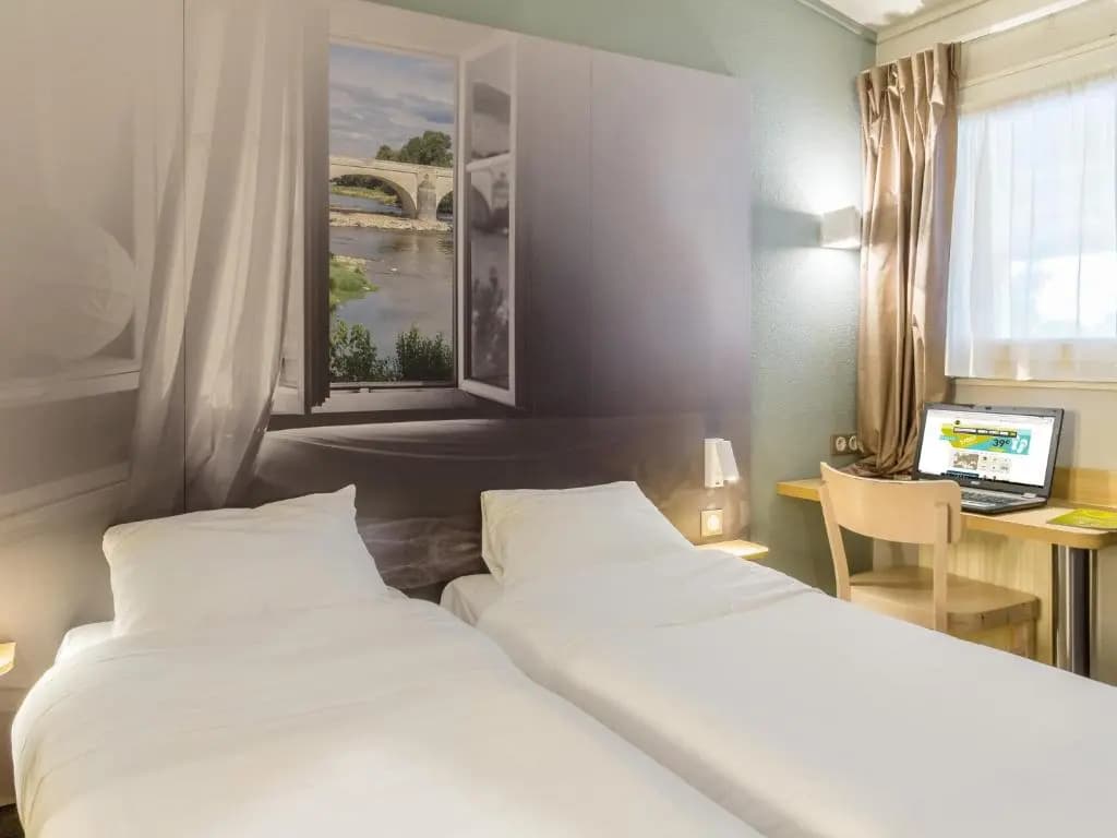 B&B Hôtel Bordeaux Est - Photo 2