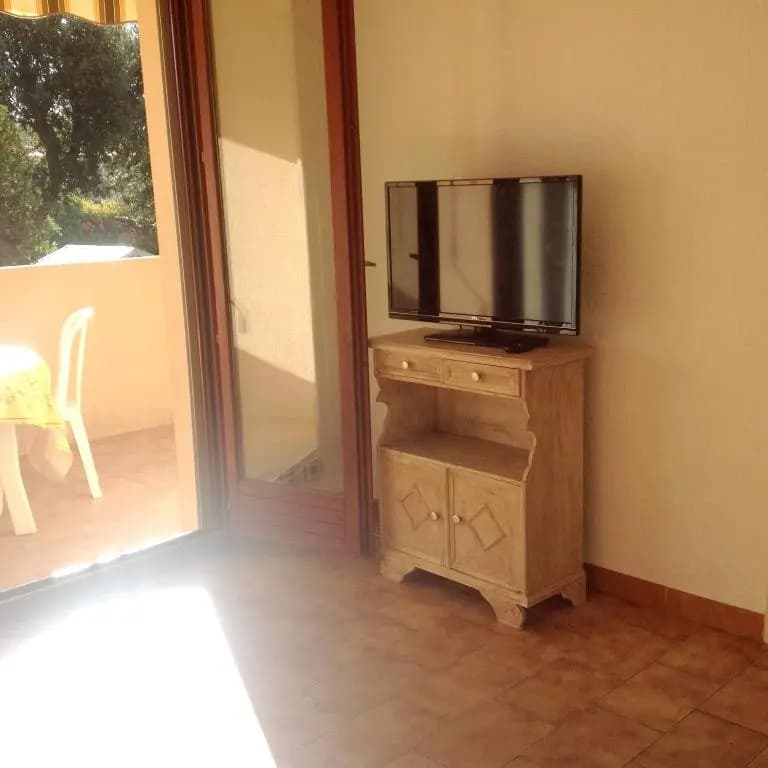 Appartement de 2 chambres a Cavalaire sur Mer a 400 m de la plage avec vue sur la ville et balcon - Photo 2