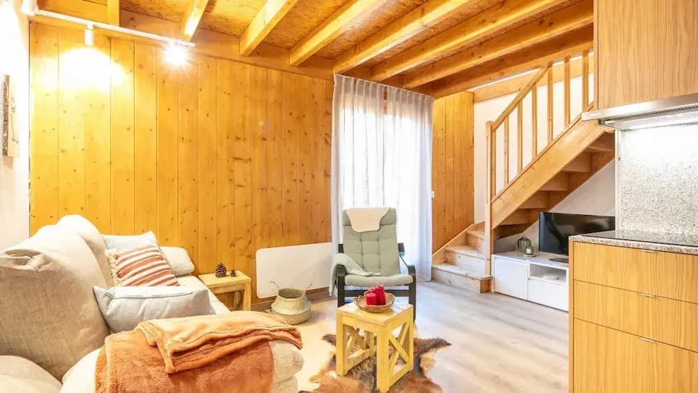 Apartment for 6 in Modane - Miniature 6