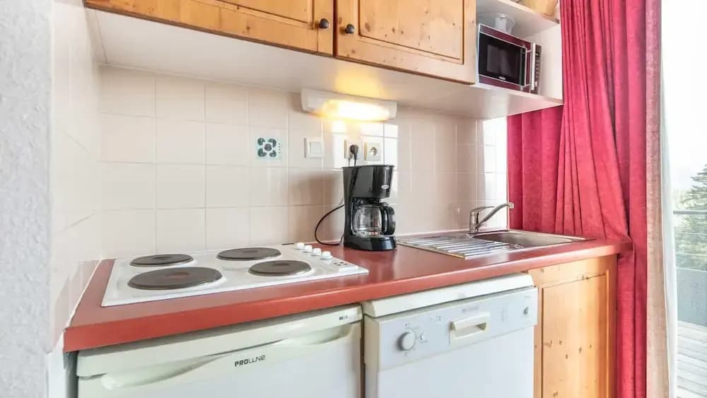 Cozy Chamrousse Apartment - Miniature 8