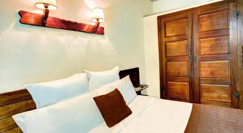 Hotel Las Donnas - Miniature 6