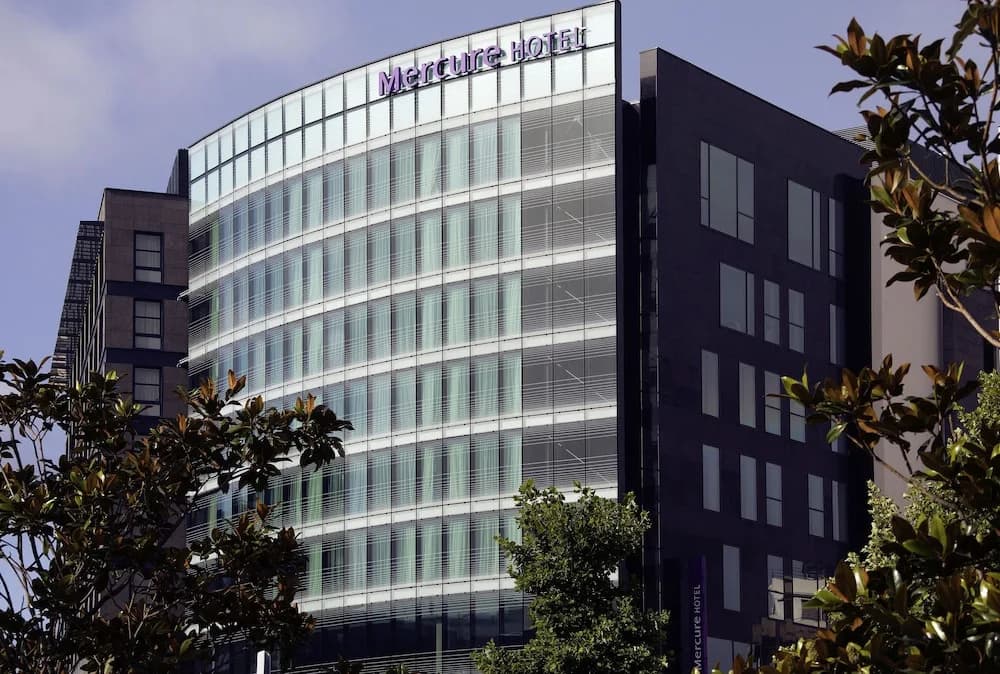 Mercure Clermont Ferrand Centre Jaude Hotel - Photo 1