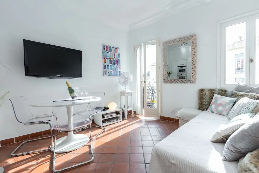 Forville Townhouse - Photo 4