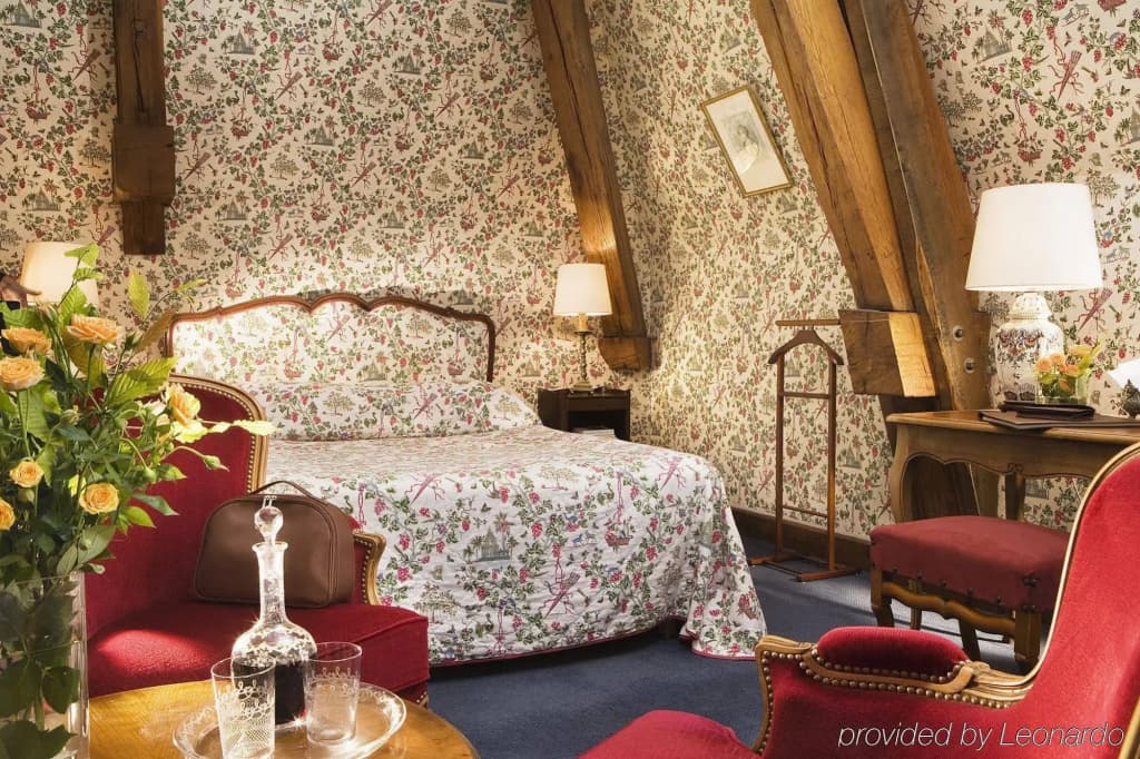 Chateau de Gilly - Photo 1