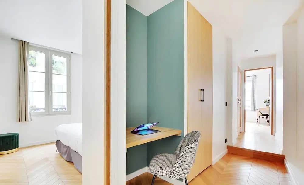 Charming Apartment- 2br/6p - Le Marais - Photo 5