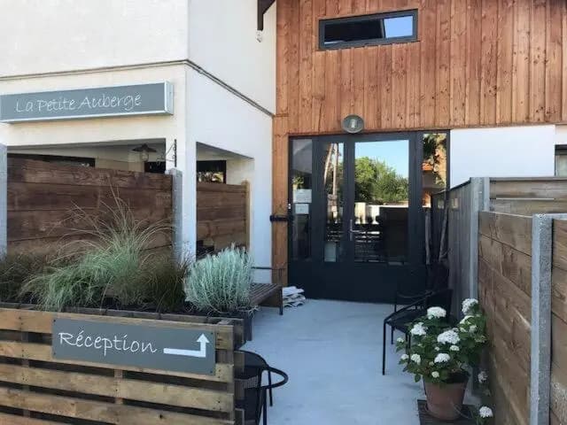 La Petite Auberge - Photo 2