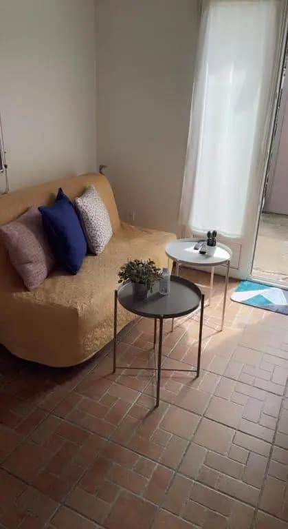 Appartement avec une chambre - Photo 2