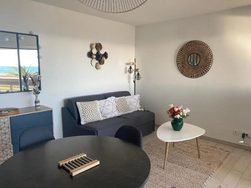Coup de cœur pour ce cosy T2 avec vue imprenable sur la mer - 4GSUD101 - Miniature 8