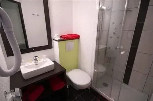 Hotel Kyriad Design ENZO PONT A MOUSSON - Miniature 7